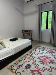 2 Storey 5 Room Semi-D Homestay Nilai and KLIA, F1 Sepang with Pool - 2