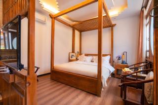 Shile Holiday Courtyard - 1