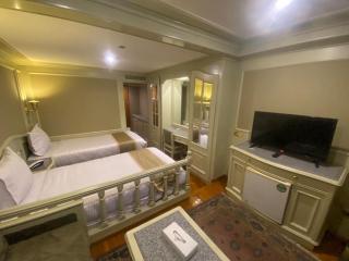 tarot and tamr and sun rise nile cruises - 2