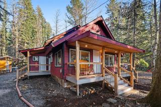 Red Deer Cabin - You will LOVE this place - 5