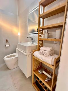 Sunkissed Haven - Coastal Escape - 2