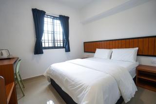 TEBRAU 11 Guesthouse - 9