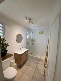 Grand T2 à 700m de la plage - 8