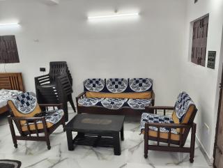 City centre space to travel anywhere in Hyderabad - 0