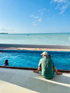 Bahari Beach Front Villa - 8