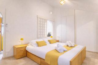 Alassio Lemon & Salt Seafront Apartment with Amazing Terrace - Prime Central Beach Location - 9