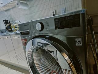 3 rooms 3 beds I Parking OK I Airport bus 5 minutes I Station 5 minutes I Netflix I Hongdae Gangnam 20 minutes - 8