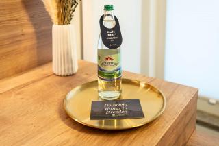 Vita Aurum Stays - Eastside Apartment - BRIGHT Collection - 1