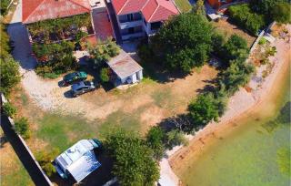 Awesome Apartment In Dinjiska With Wifi - 5