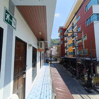 The Guest House - Apartment - 8