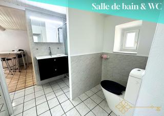 Ensemble de 2 logements, 2 cuisines, 4 chambres, 2 salles de bain - 4