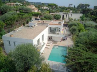 FRGK "Villa Hameau des Collines" Pool, Tranquil Setting & Ultra-Fast Wi-Fi - Le Cannet - 9