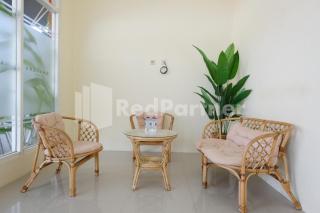 Nawasena Homey Syariah near Bandara Adisucipto 4 Mitra RedDoorz - Potrojayan - 4