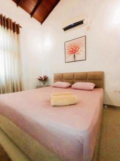 Elegant Stay - Airport Transit Home - 7