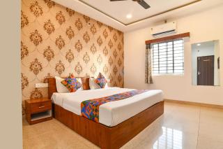 FabHotel Shivay - 2