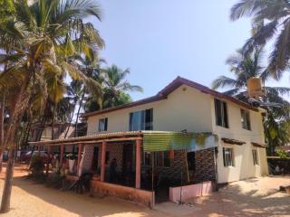 Nexus Homestay - 2 BHK Beach House - 0