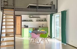 Awesome Apartment In Szlachta - 2