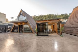 Wood & Soul - שתי בקתות משולשות מיוחדות עם בריכה פרטית - 6