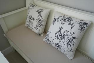 Esentai Designer Apartment with Mountain View - 2