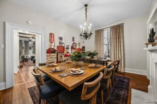 Bourbon-themed home w arcade & hot tub for groups - 9