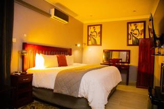 Beverly Hills Guest House and Lodges - 1