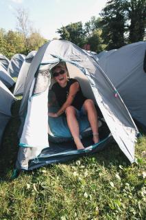 Beer Base-Camp Oktoberfest camping with free welcome beer and traditional dirndl-lederhosen shop - Monaco di Baviera - 1