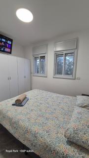 Royal Park 7&8 swimming Pool - by G&P suites - 5