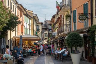 Agricamping Al Grappolo di Vino in Lazise - Gardasee - 9