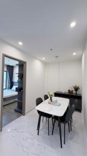 Chung Home Luxury 1BR Plus Apartment - 7