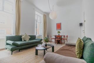 Lovely 1BR & 1LR Apt for 5P in the Heart of Vienna - 4