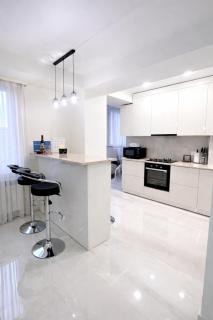 La Casa de Armenie - Spacious 3-Bedroom Apartment with 2 Bathrooms - 5