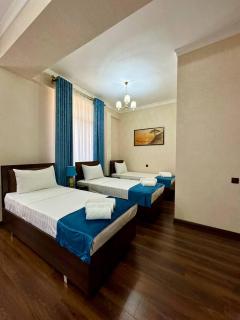 Ravan Inn Hotel - 4