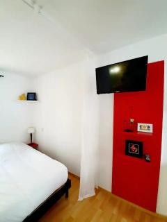 Cozy nest, near the port, center - 2