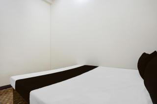 SPOT ON by OYO Ajay Hotel Phulpur Railway station - 2