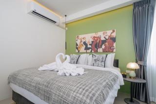 Heaven pool villa reach beach in 3 mins bangla10m - 1