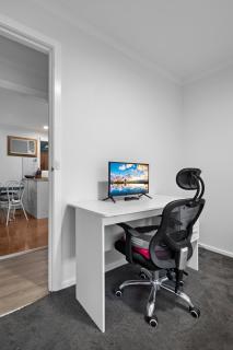 Comfortable Stay in Hoppers Crossing - 7