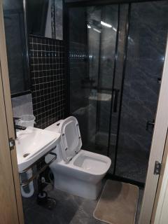 classy executive two bedroom apartment with fully equipped gym ample parking space , swimming pool children playing ground and amazing scenic views and close proximity to major shopping malls and restaurants - 4