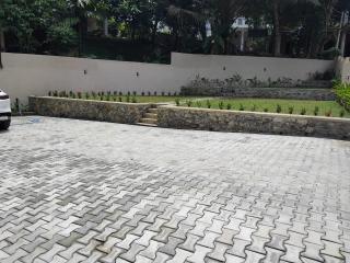 Hotel & Restaurant Chingari Pinnawala - 1