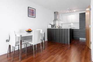 Roomspace Serviced Apartments - Chorus - 8