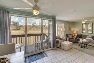 Golf Course Views! Couples Retreat in Diamondhead - 4