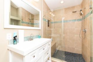 Waterfront 6BR Oasis, Pool, Gym, Huge Dock - 2