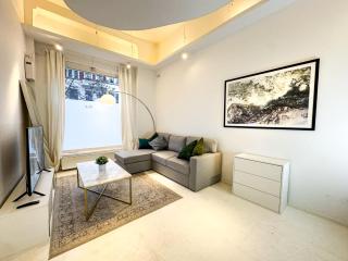 Spacious Apartment for 7 with Cinema Room - 8