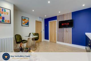 Stylish North Bay Apartment Beach & Town - Scarborough - 6
