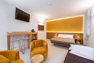 Opera Boutique Rooms - 7