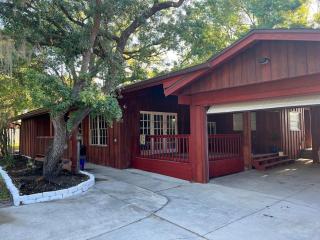Waterfront 3BR Villa w Gym, Pool & Dock Access - 6