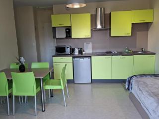 Fully equipped Poussin 12 cottage - 5