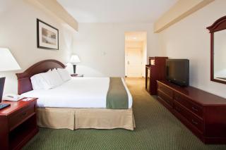 Holiday Inn Express West Palm Beach Metrocentre by IHG - 8