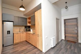 Luxury Design Mountain Suite with Private Panorama Balcony - 4