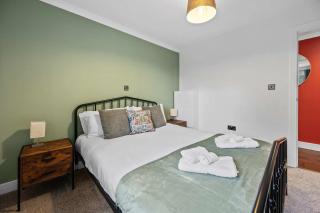 2BR Oban Retreat with Free Parking - 7