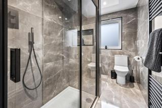 2BR Oban Retreat with Free Parking - 6